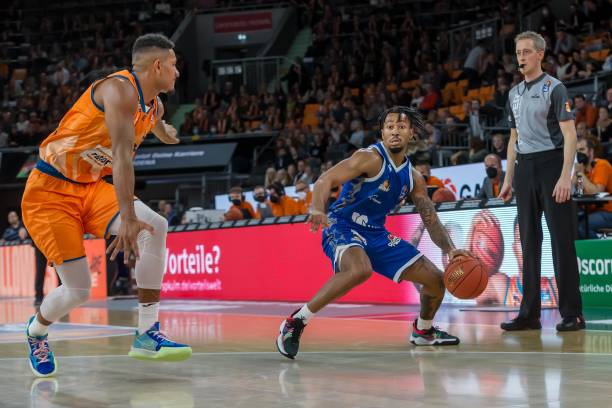 员的围堵 员的围堵