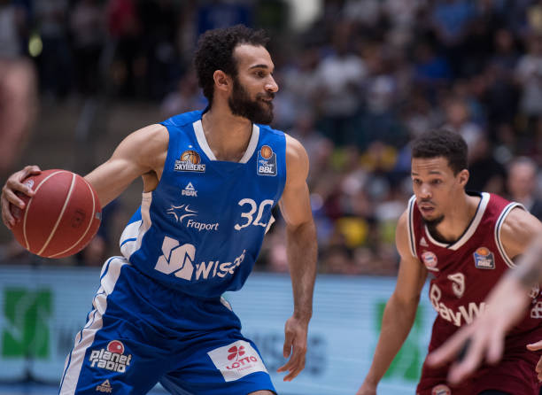 够顺利举行 够顺利举行